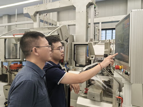 湖南中煙郴州卷煙廠 融合人臉識(shí)別技術(shù)，開創(chuàng)設(shè)備管理智能化新篇章